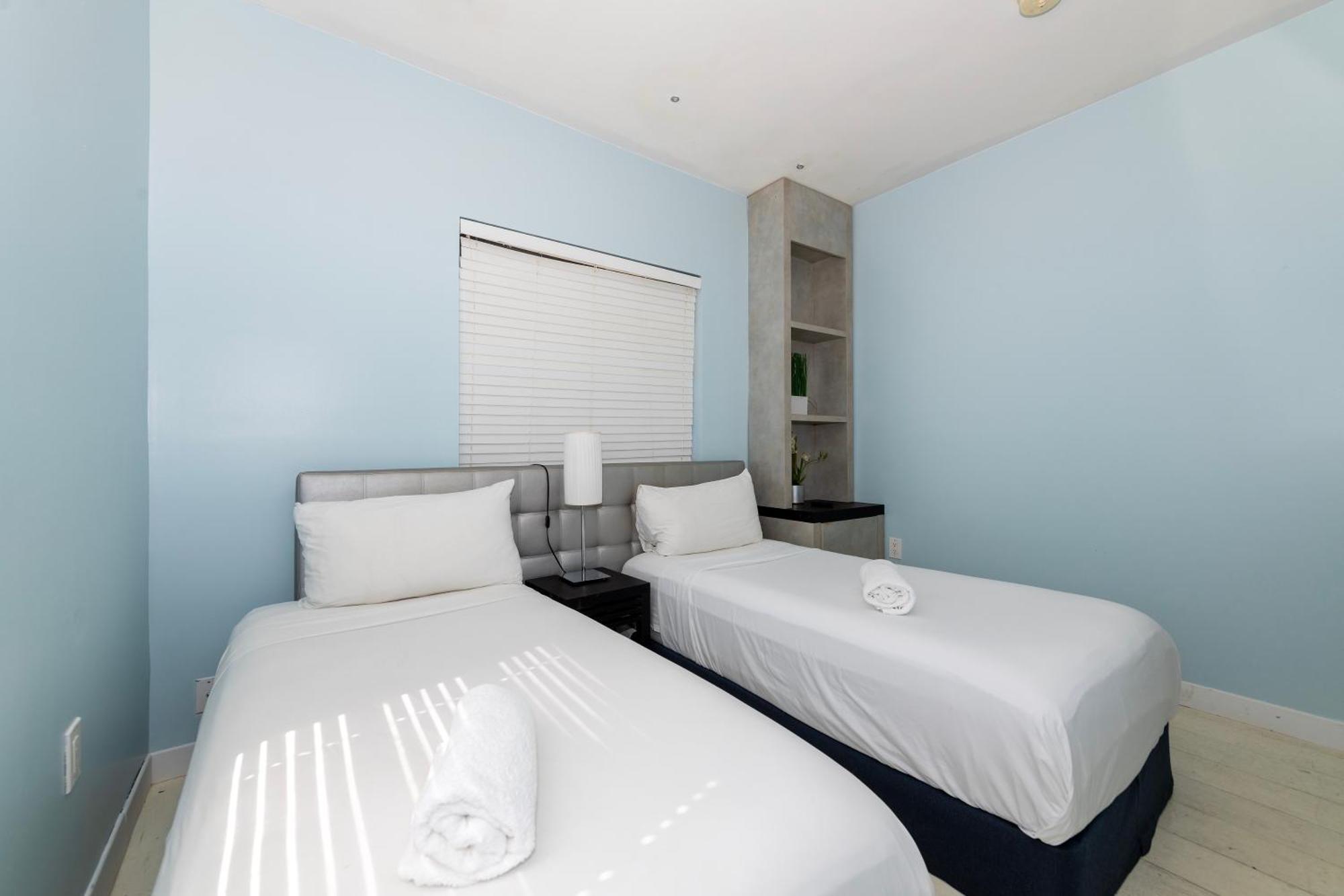 Sunny Days Apartments Miami Beach Exterior foto